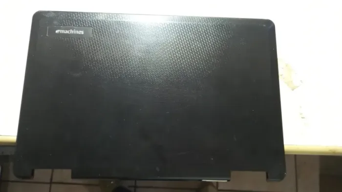 Carcaça Tampa Da Tela e Moldura Notebook Emachines E625 - 746