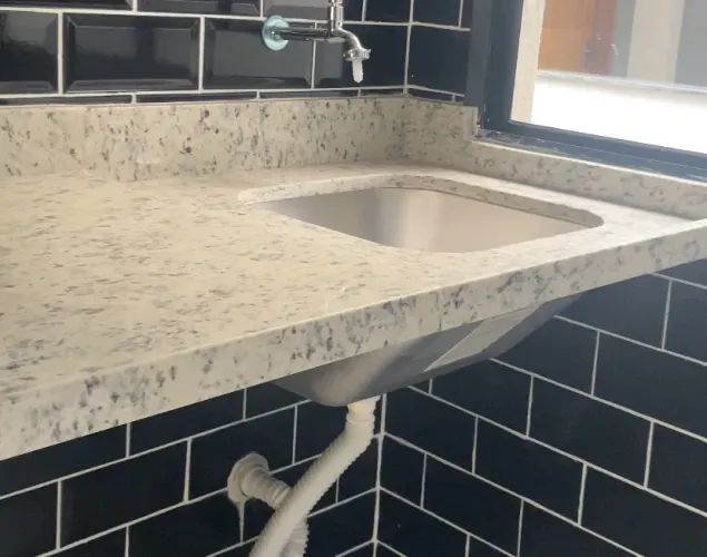 Pia de granito com cubas  3 metro e meio