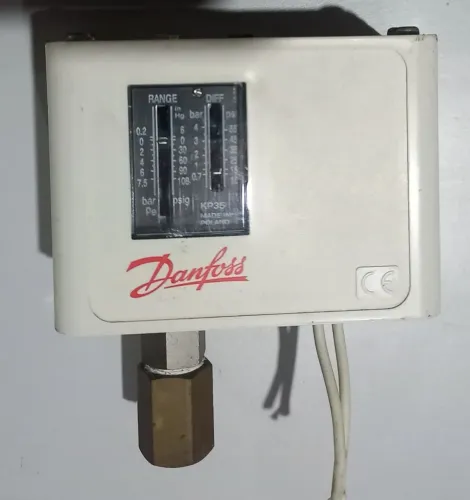 Pressostato Danfoss KP35