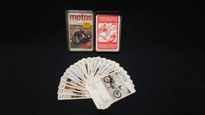 Jogo De Cartas Super Trunfo Grow Motos (incompleto)
