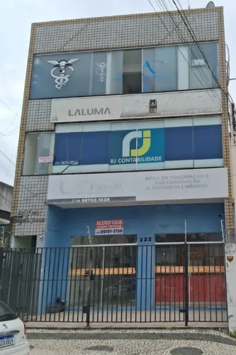 Alugo loja comercial na Rua Professor Leonidio Rocha, 222