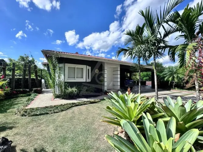 Casa à venda em Vinhedo, Caixa D´Água, com 3 suítes, com 700 m², Vale da Santa Fé