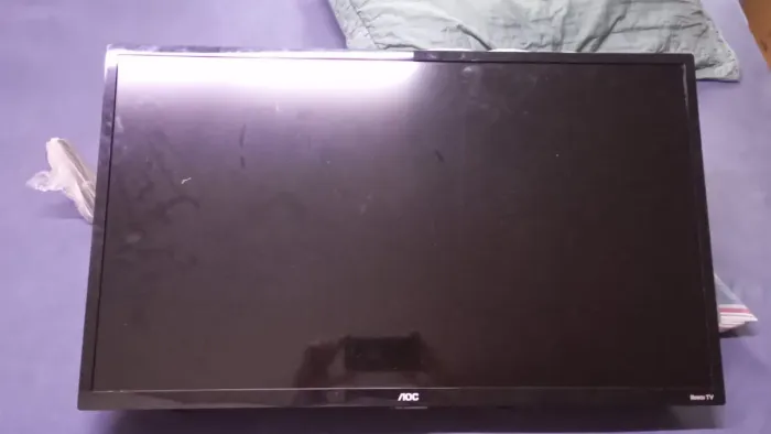 Smart TV AOC 32  Roku Tela queimada 