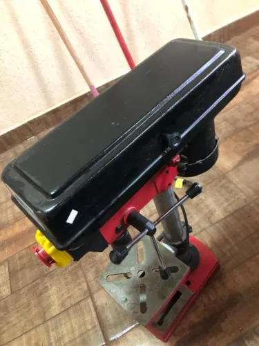 Furadeira de Bancada Motomil FBH-130I-1 / 220 Volts