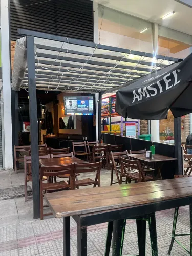 Oportunidade de negócio! Bar restaurante montado com clientela formada a 7 anos .