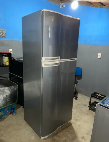 ENVELOPAMENTO DE GELADEIRA E FREEZER