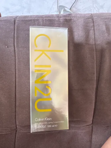 Perfume ckin2U 100ml