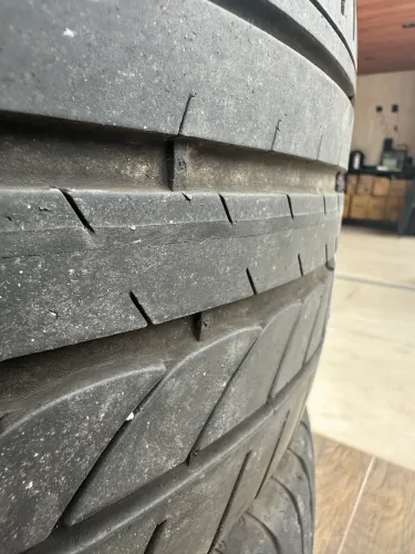 2 Pneus Goodyear efficientgrip 215 50 17 