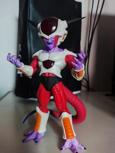 Boneco Freeza 1º forma - Dragon ball - 2 pares de mãos 21cm
