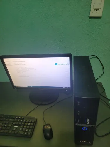 PROMOÇÃO PC completo i3 top com monito 20p para estudos 700$ não tem menor preço.