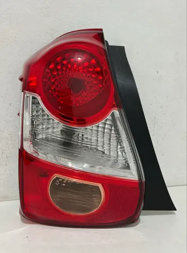 Lanterna Etios Hatch 2013 14 15 16 2017 2018 2019 2020 2021 Esquerdo Original