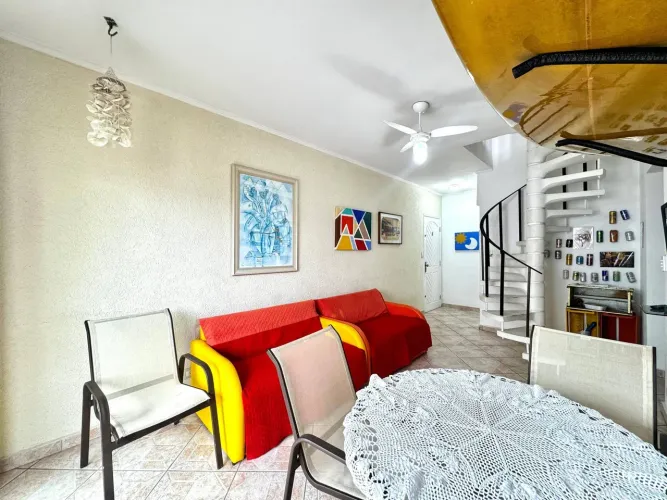 Cobertura 2 dormitórios à Venda nas Astúrias no Guarujá | QVista Inteligência Imobiliária
