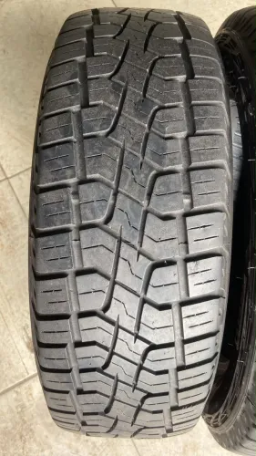 Par de pneus aro 16 205/60 r16 por 299,00 cada
