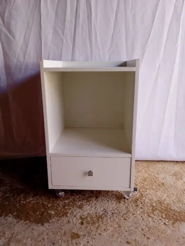 MESA DE CABECEIRA (criado- mudo) MDF
