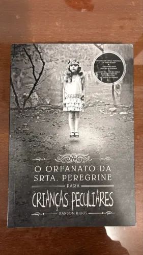 O orfanato da srta Peregrine para crianças peculiares