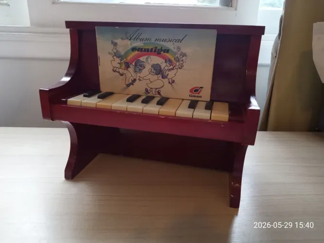 Piano infantil