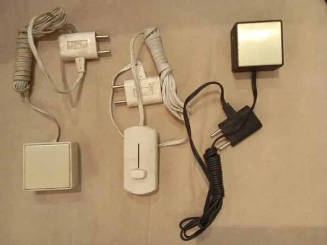 Dimmer (regulador de luminosidade).
