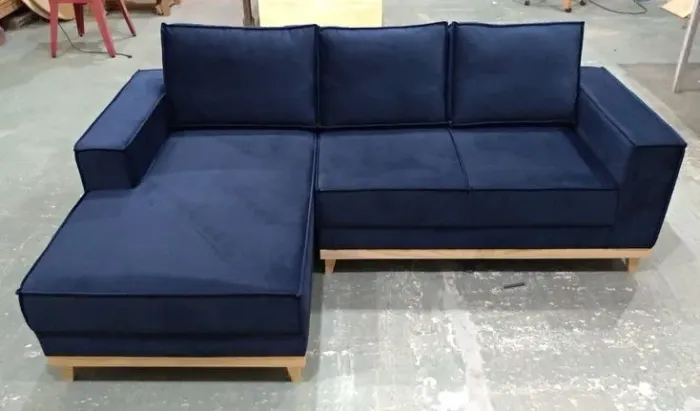 Sofá top de linha super espaçoso base de madeira tecido em veludo 