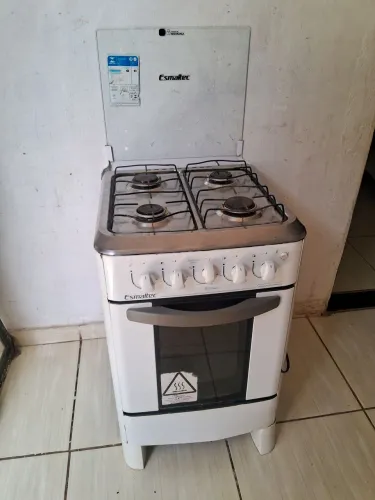 Fogão semi novo