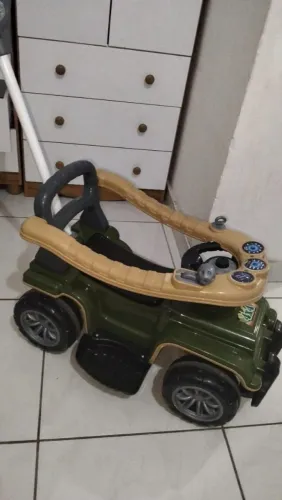 Carro de passeio infantil 