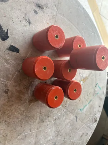 Isoladores elétricos
