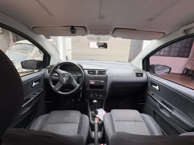 Volkswagen Fox 1.6 MI Total Flex 8V 5P 2013