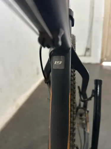 Vende-se bicicleta marca OGGI