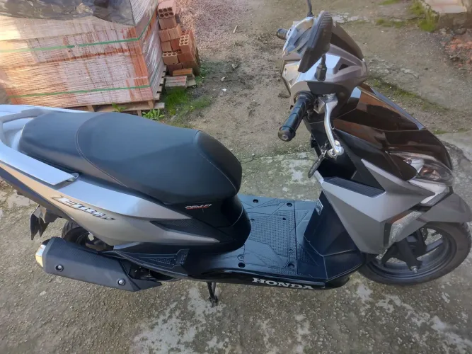 Honda Elite 125 cc, ano 2023