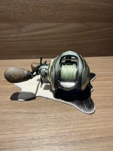 carretilha de pesca BRISA LITE 11000