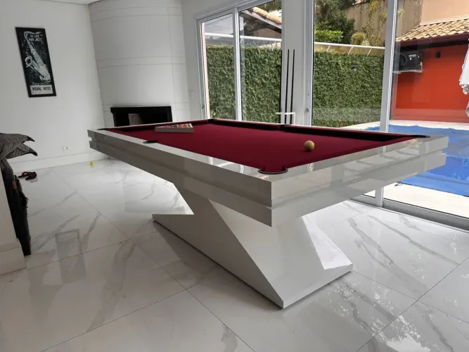 Mesas de bilhar e jantar de alto padrão