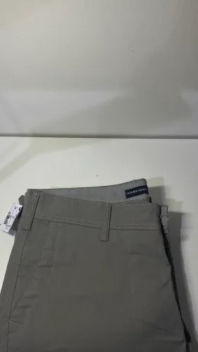Vendo calça Marfino nova