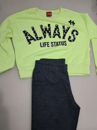 Conjunto Cropped Kyly Tamanho 10