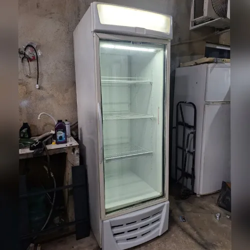 Geladeira expositora fricon 550L-3 meses de garantia