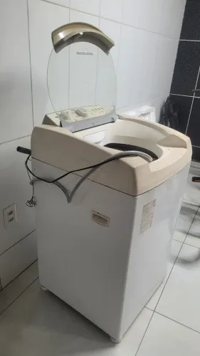 Máquina lavar roupas Brastemp 8kg com defeito