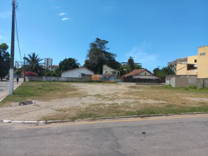 Excelente terreno de esquina no Novo Cavaleiros.