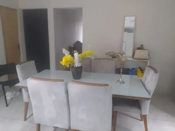 Casa em Hortolândia com sala comercial