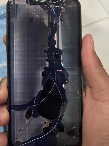 Vendo iPhone 11 Pro Max para retirada de peças