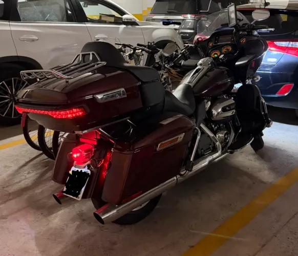 HARLEY-DAVIDSON ROAD GLIDE ULTRA FLTRU