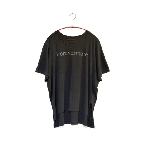 Blusa preta furinhos John John P