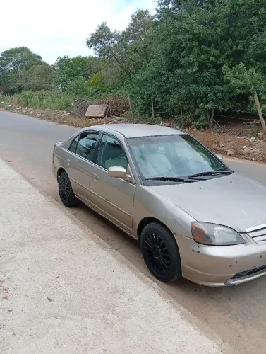 Honda Civic Sedan Lx/lxl 1.7 16V 115cv Aut. 4P 2001
