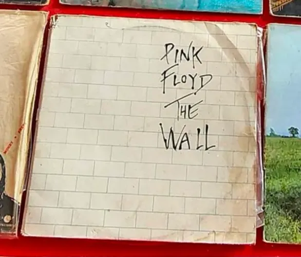 LP. Pink Floyd. THE WALL.