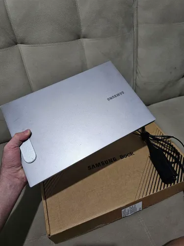 Notebook Samsung Book X30 - Excelente Estado - Pronto para Uso?