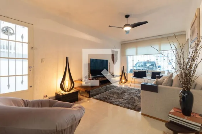 Casa à Venda - Vila das Mercês, 3 Quartos, 179 m2
