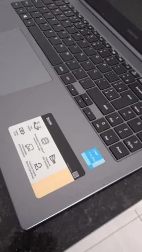 Notebook Samsung Book celeron última geração 4gb ddr4 ssd 256GB tela 15,6 polegadas