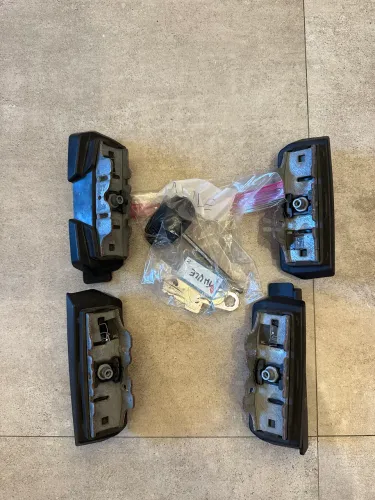 Thule - Rack de teto para bicicletas 