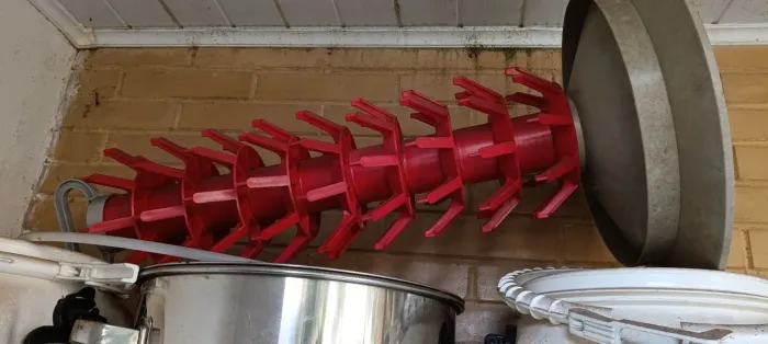 Escorredor de garrafas para cerveja artesanal 
