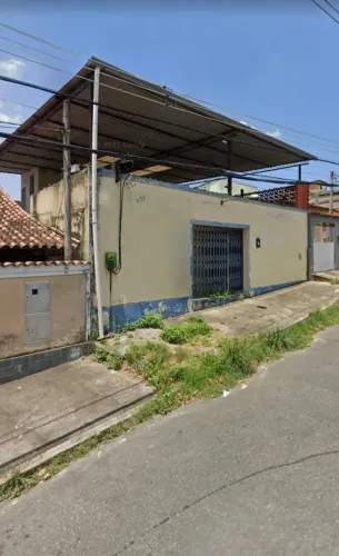 Galpão comercial com 2 banheiros, escritório e cozinha em Campo Grande