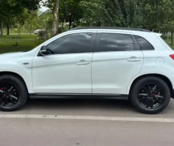 Mitsubishi ASX 2.0 16V 4X4 160cv Aut. 2012