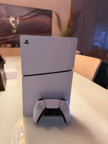 PlayStation 5 Edição Digital (848gb) - Controle Branco Sony