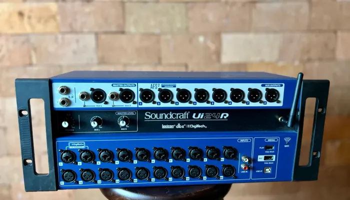 Ui24R